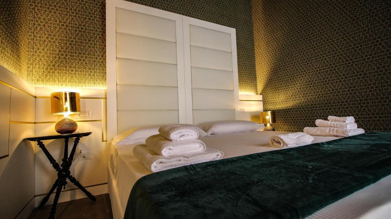 Nel Cuore Dell'Aquila Bnb Exterior foto